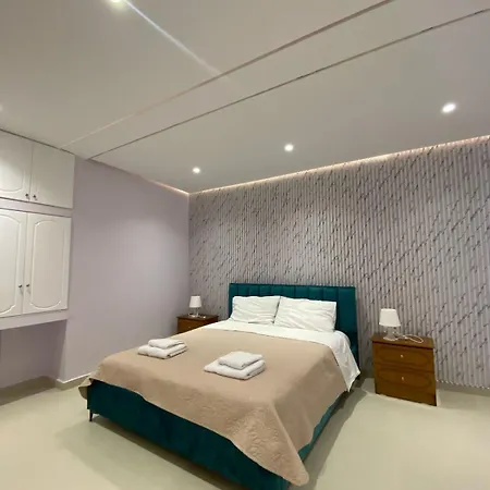 Achilles Апартаменты