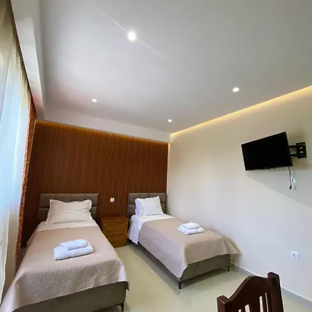 Achilles Appartement *